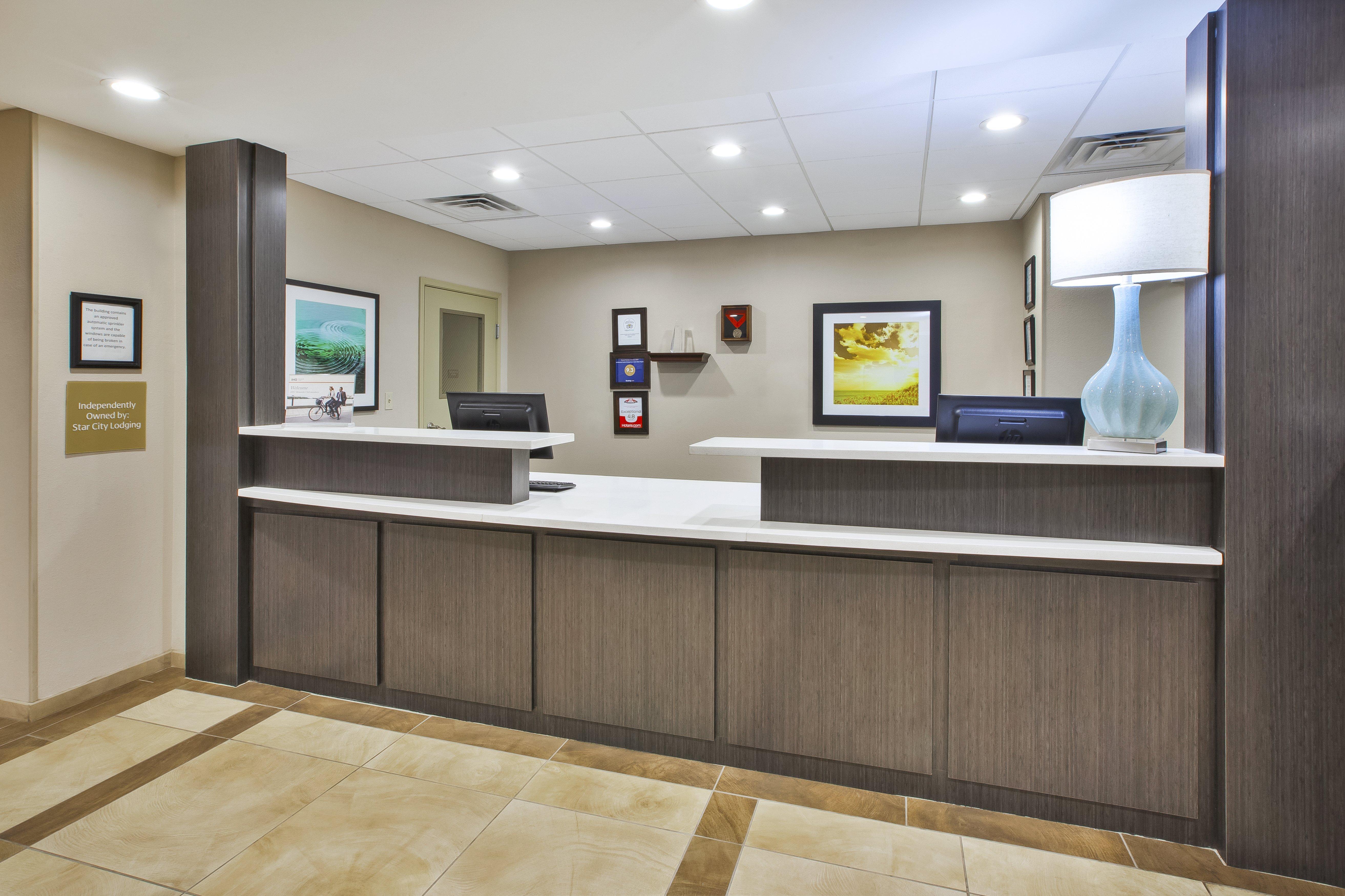 Candlewood Suites Morgantown-Univ West Virginia By Ihg Westover Exterior foto